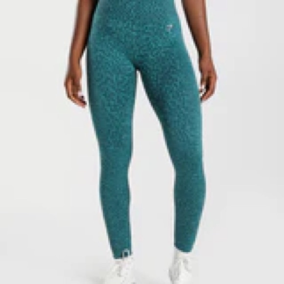 Gym shark Leopard Leggings - Picture 2 of 5